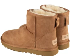 UGG Classic Mini Enkellaarzen